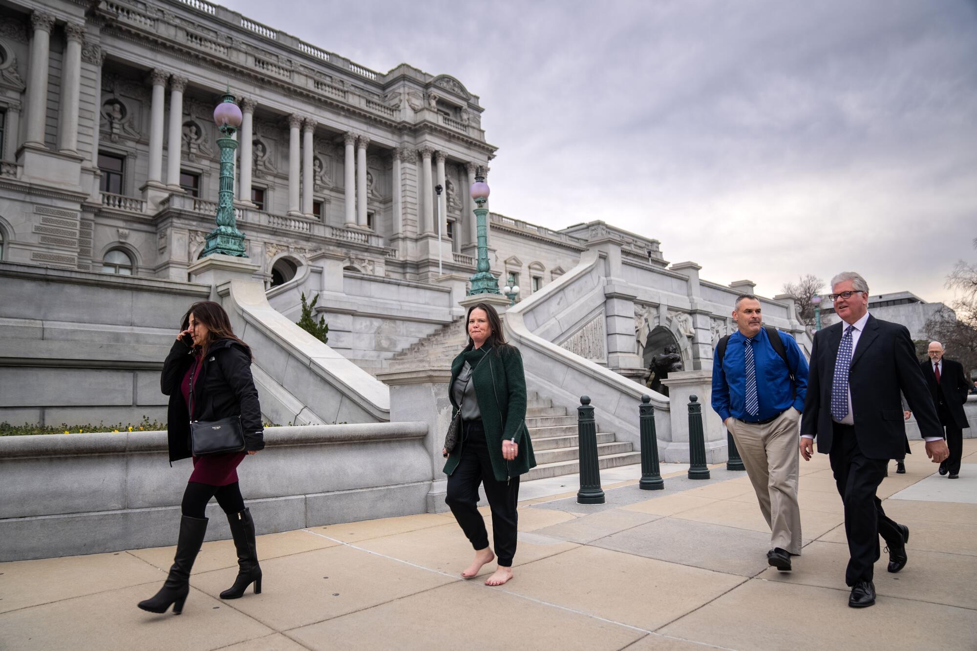 California rural schools ask Congress for crucial funding - Los ...