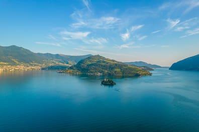 Lake Iseo belongs to the largest lakes in Italy and is still a hidden gem.