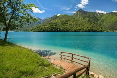 Clear water and yet another hidden gem: Lake Ledro in Italy.