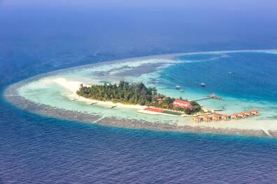 Many Germans vacation on the island of Maayafushi in the northern Ari Atoll.