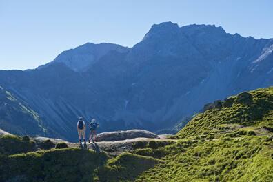 Resting on the ridge between Malbun valley and Nenzinger Himmel: Hiking trails in the mountains offer breathtaking views.