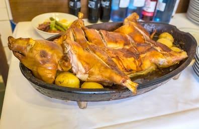 Botín's suckling pig has been mentioned in world literature.