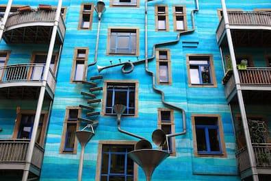 Courtyard of Elements in the Kunsthofpassage.