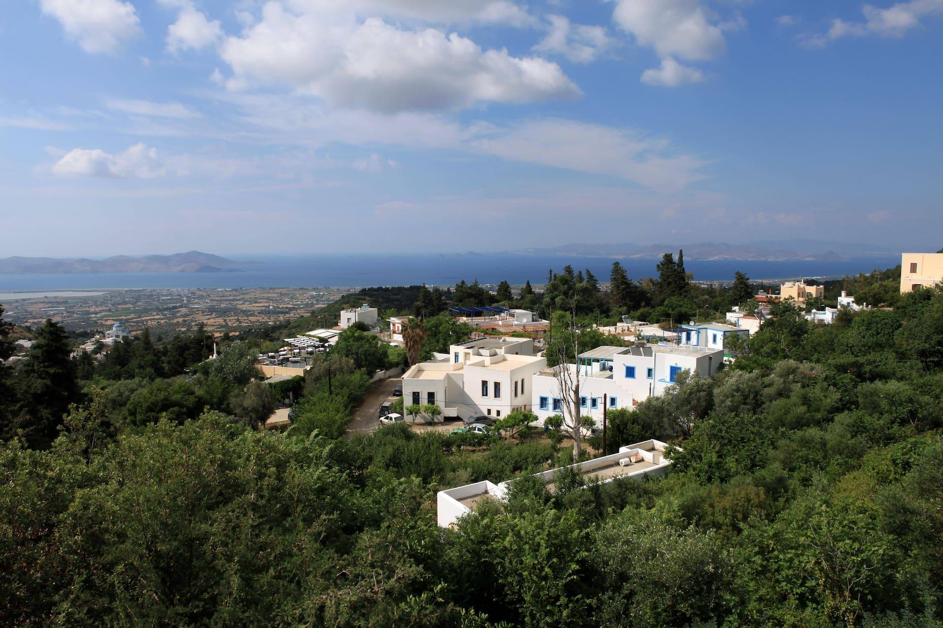 Zia is a typical Greek mountain village and the highest on the island.