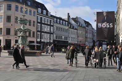 The shopping street Strøget in Copenhagen is 1.1 kilometers long.