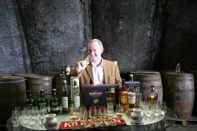 Whiskey tastings at Kilbeggan take place in a refined atmosphere.