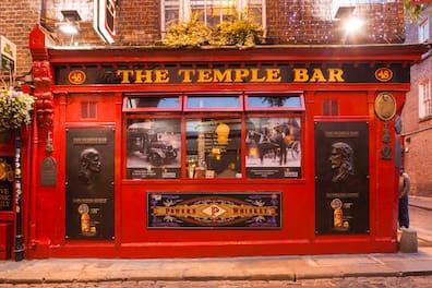 The Temple Bar is the most famous pub in Ireland: You can taste many different kinds of whiskey there. And the entire Temple Bar district is worth a stroll or a pub tour.