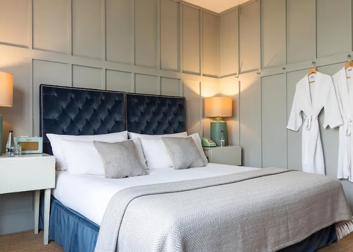 Discover the Best Last Minute Bristol Hotels for Your Stay