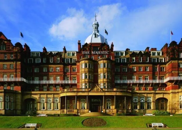 Discover the Best Hotels in Harrogate with Free Parking Amenities