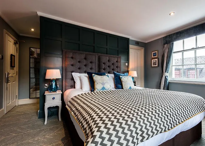 Discover the Best Hotels in Exeter City Centre for Your Stay