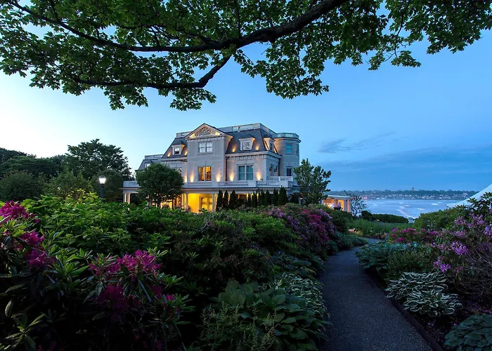 Explore the Best Hotels in Newport, Rhode Island for a Memorable Getaway