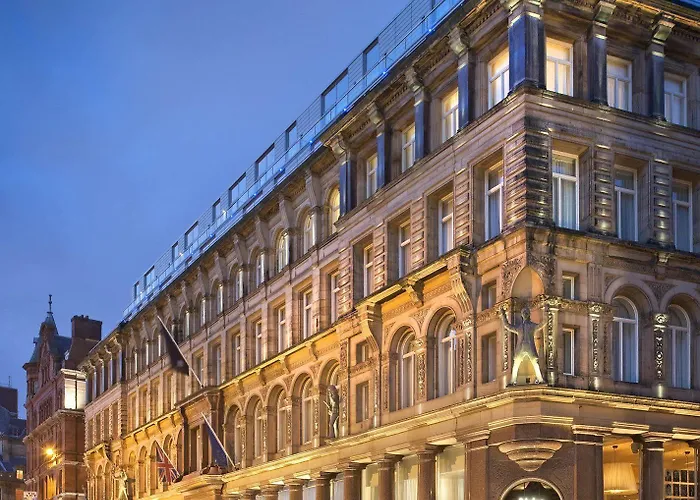 Hotels near Liverpool Lime Street Station: Everything You Need to Know