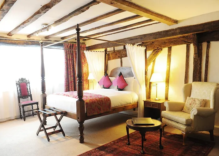 Explore Canterbury Centre Hotels: Your Ultimate Accommodation Guide