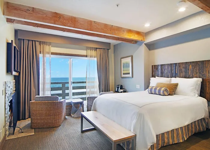 Top Hotels in Half Moon Bay: Where Comfort Meets Serenity
