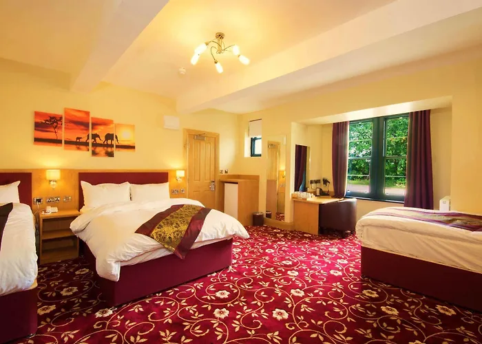 Hotels in Huddersfield, UK - Your Perfect Accommodation in West Yorkshire!