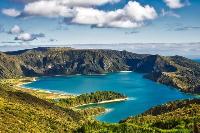 Azores Islands: where they are, when to go and what to see