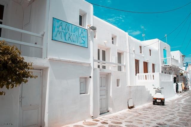 Mykonos: where it is, what to see and the most beautiful beaches