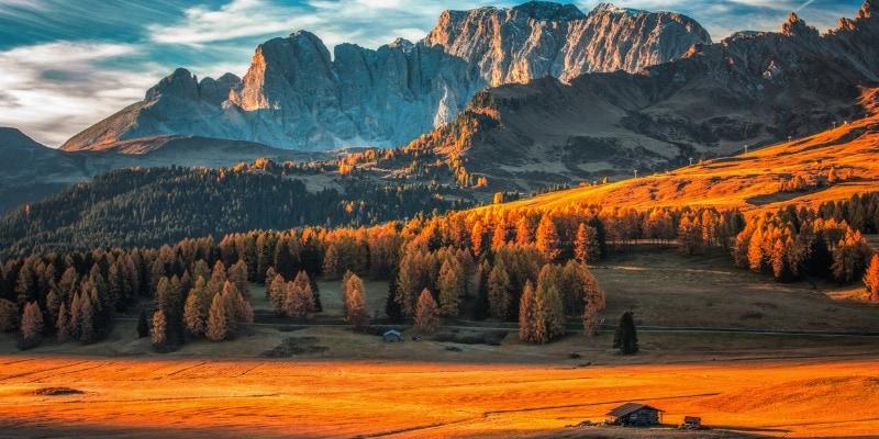 Foliage in Italy 2022: where and when to admire it