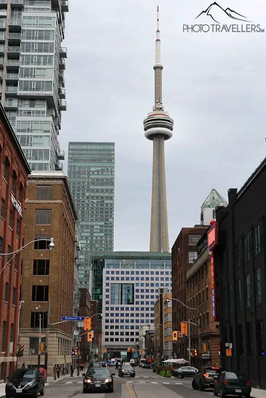 Der große CN Tower