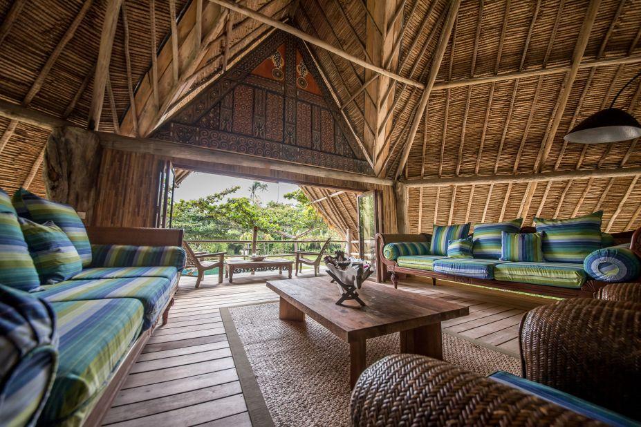 <strong>Pulau Joyo: </strong>The more luxurious of the two, Joyo is more like a traditional boutique property with individual villas, a sweep of golden sand, excellent food, a spa, pool, and countless outdoor activities. 