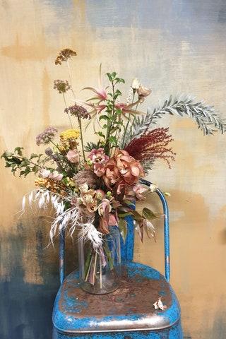Flower arranging at Grace  Thorn